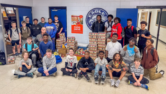 J-E-T MIDDLE SCHOOL EAGLES CONTINUE SUPPORT OF NORTH CAROLINA COMMUNITIESFOLLOWING HURRICANE HELENE; FELLOWSHIP OF CHRISTIAN ATHLETES DONATE OVER 400 CANNEDGOODS